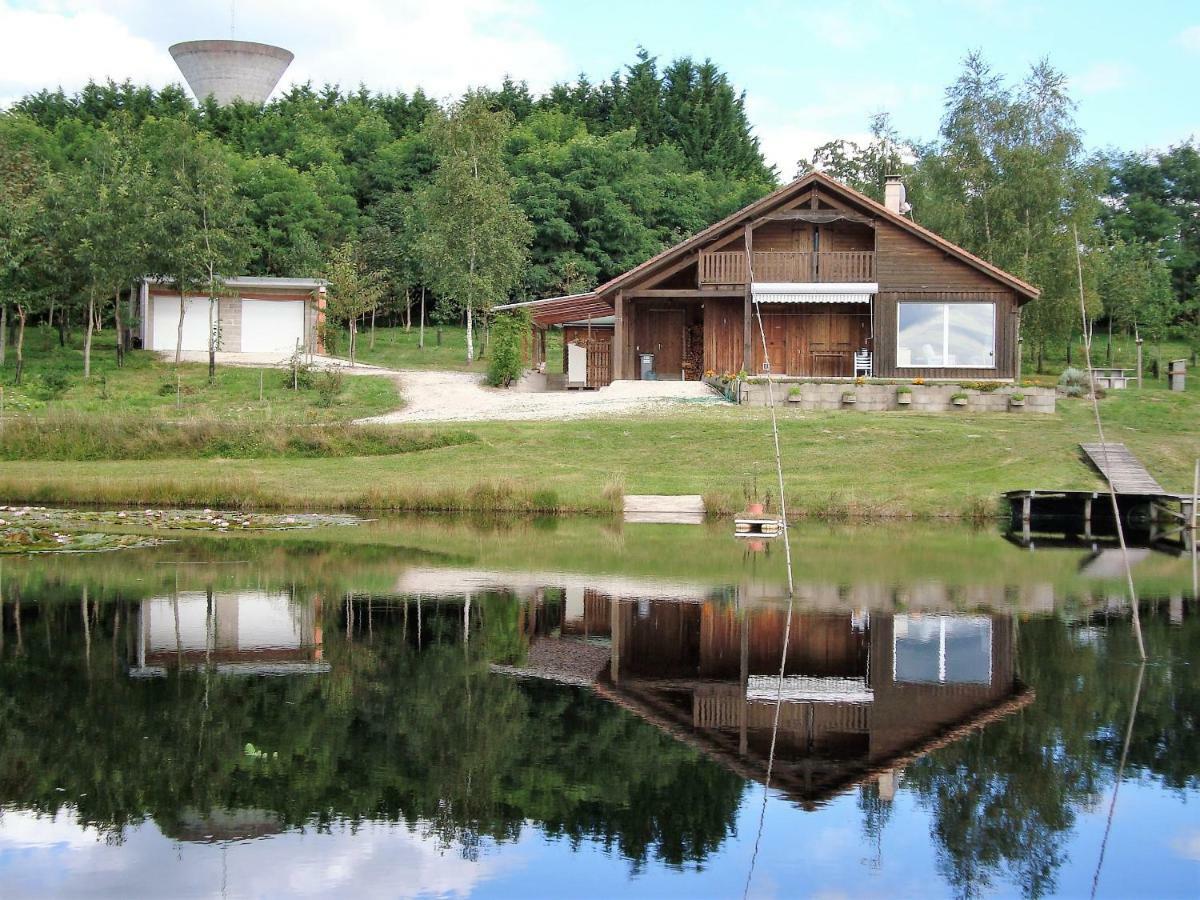 Lieux-Au-Lac Augignac エクステリア 写真